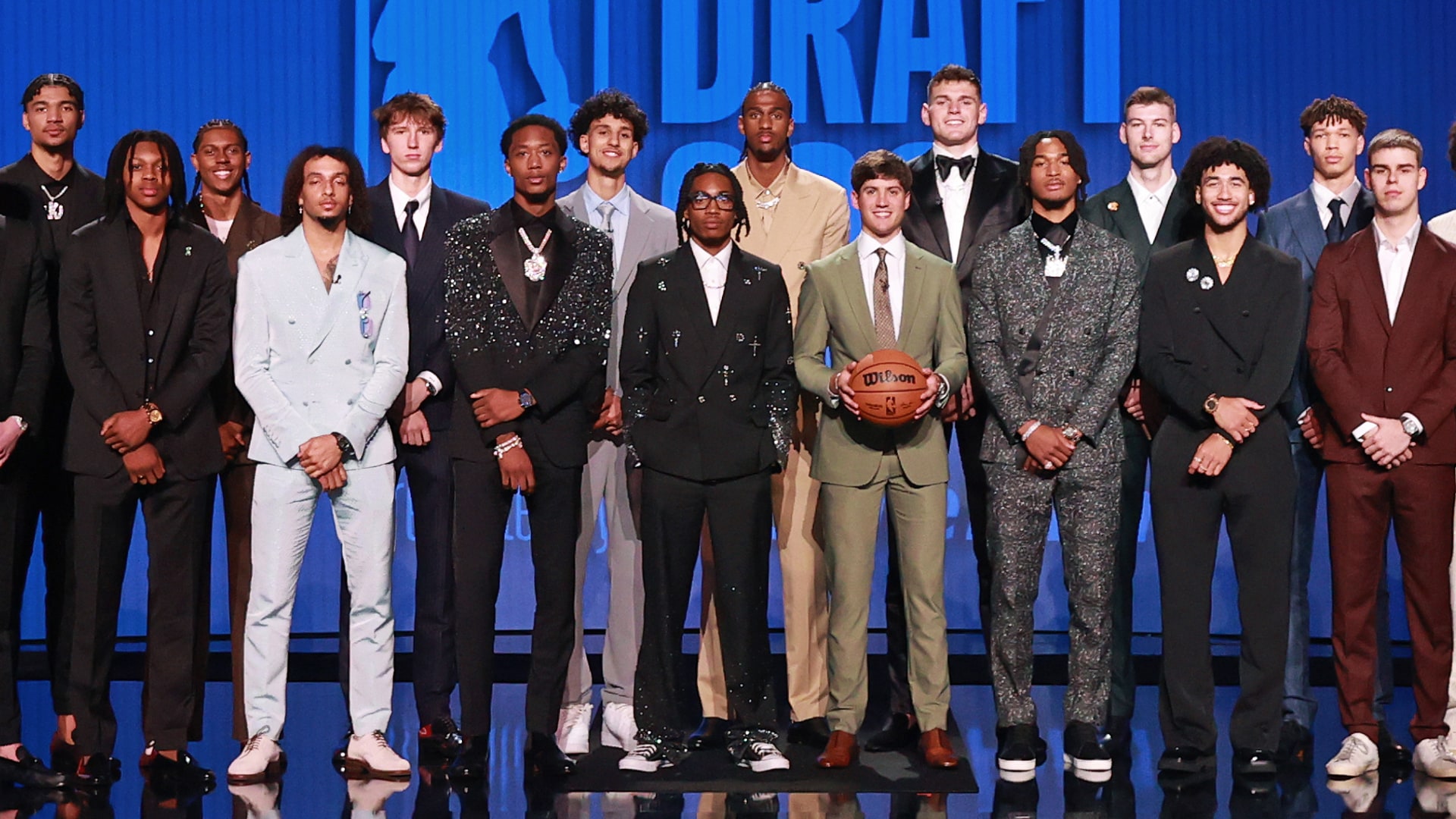 锡安减重成功，新赛季状态爆棚，备战新挑战